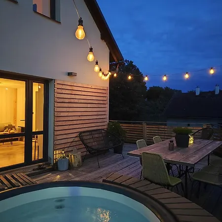 Ferienhaus Fraluq Tatobity