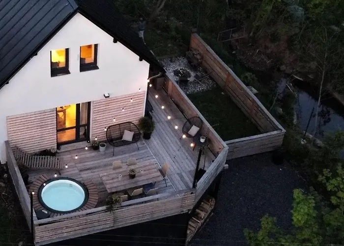 Holiday home Fraluq Tatobity
